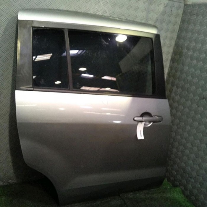 Poignée Porte Extérieure Coulissante Mazda 5 2006-2014 | Côté Conducteur Arrière Gauche | Noir