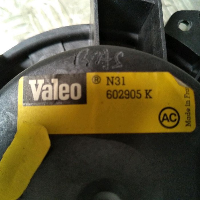 VENTILATEUR DE CHAUFFAGE : 0000644195 | CITROEN ZX Phase 2 (de Jui-1994 à  Jui-1998)
