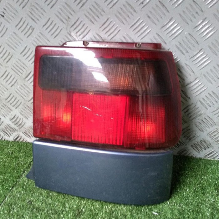 FEU ARRIERE DROIT : 0095656606 | CITROEN ZX Phase 2 (de Jui-1994 à Jui-1998)
