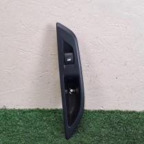 COMMANDE LEVE VITRE PORTE ARRIERE GAUCHE