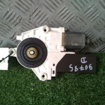MOTEUR LEVE VITRE AVANT DROIT