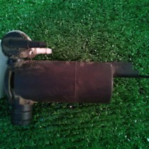 POMPE LAVE VITRE AVANT