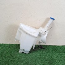 RESERVOIR LAVE VITRE AVANT