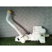 RESERVOIR LAVE VITRE AVANT
