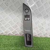 COMMANDE LEVE VITRE PORTE AVANT GAUCHE