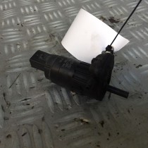 POMPE LAVE VITRE AVANT