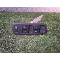 COMMANDE LEVE VITRE PORTE AVANT GAUCHE