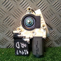 MOTEUR LEVE VITRE ARRIERE DROIT