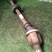 TRANSMISSION AVANT DROITE