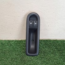 COMMANDE LEVE VITRE PORTE AVANT GAUCHE