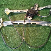 LEVE VITRE ELECTRIQUE AVANT GAUCHE