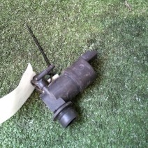 POMPE LAVE VITRE AVANT