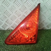 FEU ARRIERE INTERIEUR DROIT