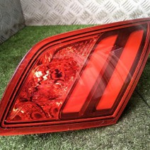 FEU ARRIERE INTERIEUR DROIT