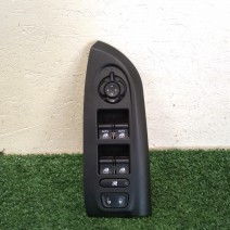 COMMANDE LEVE VITRE PORTE AVANT GAUCHE