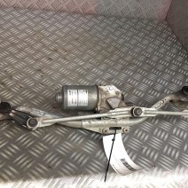 MOTEUR ESSUIE GLACE AVANT