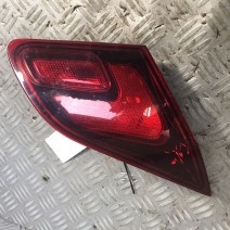 FEU ARRIERE INTERIEUR GAUCHE