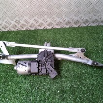 MOTEUR ESSUIE GLACE AVANT