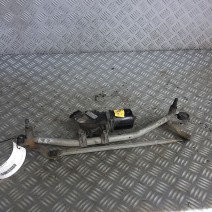 MOTEUR ESSUIE GLACE AVANT