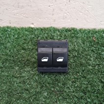 COMMANDE LEVE VITRE PORTE AVANT GAUCHE