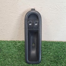 COMMANDE LEVE VITRE PORTE AVANT GAUCHE