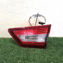 FEU ARRIERE INTERIEUR DROIT