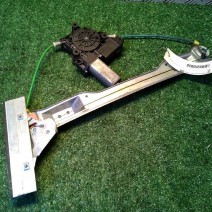 LEVE VITRE ELECTRIQUE AVANT DROIT