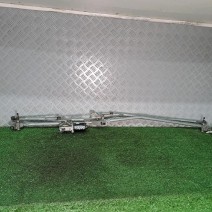 MOTEUR ESSUIE GLACE AVANT