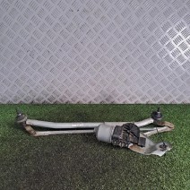 MOTEUR ESSUIE GLACE AVANT