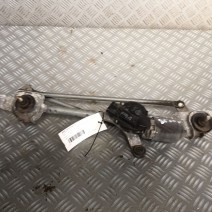 MOTEUR ESSUIE GLACE AVANT