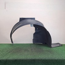 PARE BOUE AVANT DROIT