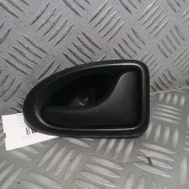 POIGNEE INTERIEURE PORTE AVANT DROITE