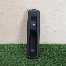 COMMANDE LEVE VITRE PORTE ARRIERE DROITE