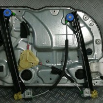 LEVE VITRE ELECTRIQUE AVANT DROIT