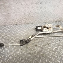 MOTEUR ESSUIE GLACE AVANT
