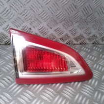 FEU ARRIERE INTERIEUR GAUCHE