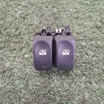 COMMANDE LEVE VITRE PORTE AVANT GAUCHE