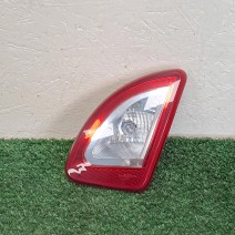 FEU ARRIERE INTERIEUR DROIT